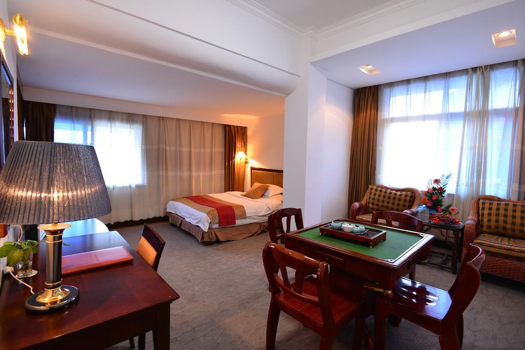 บาวดาว เอ็กซ์ซิบิชั่น เซ็นเตอร์ โฮเต็ล Hotel หวู่ยี่ฉาน ภายนอก รูปภาพ