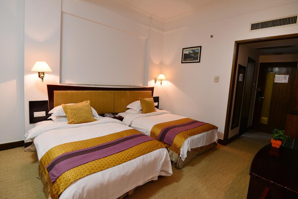 บาวดาว เอ็กซ์ซิบิชั่น เซ็นเตอร์ โฮเต็ล Hotel หวู่ยี่ฉาน ห้อง รูปภาพ
