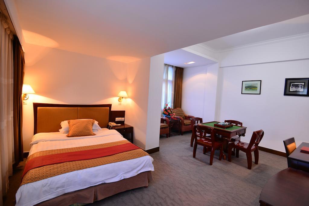 บาวดาว เอ็กซ์ซิบิชั่น เซ็นเตอร์ โฮเต็ล Hotel หวู่ยี่ฉาน ห้อง รูปภาพ