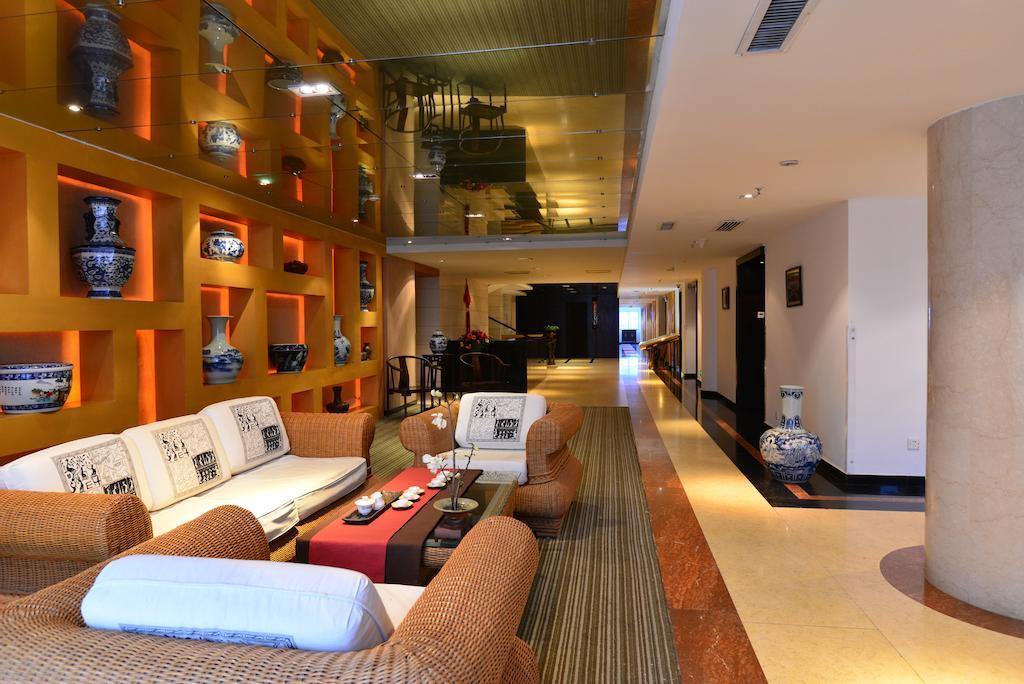 บาวดาว เอ็กซ์ซิบิชั่น เซ็นเตอร์ โฮเต็ล Hotel หวู่ยี่ฉาน ภายนอก รูปภาพ