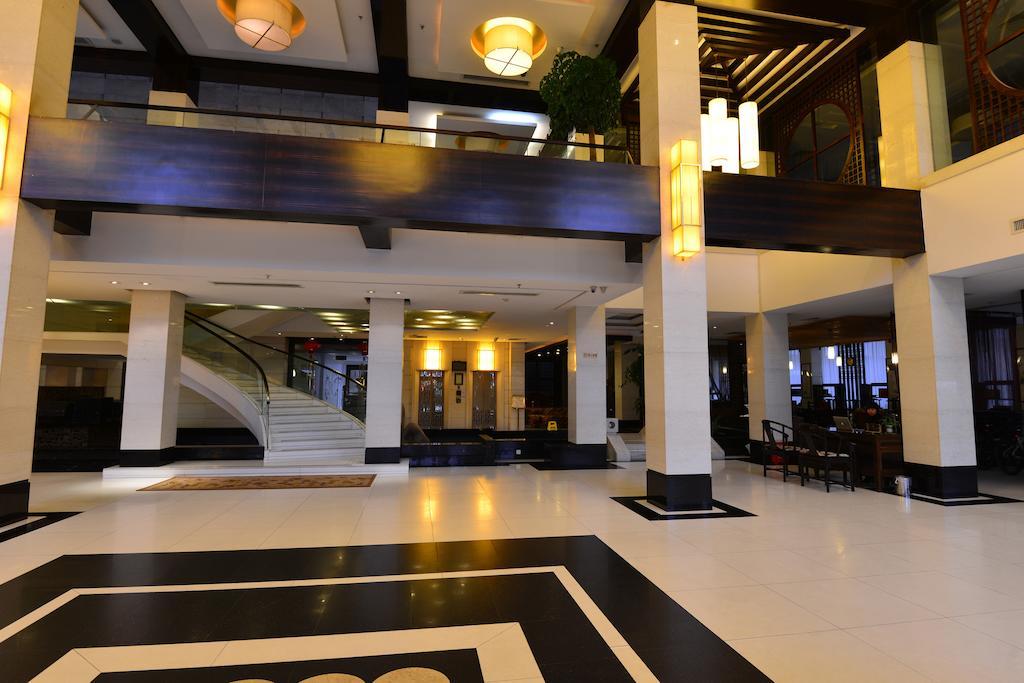 บาวดาว เอ็กซ์ซิบิชั่น เซ็นเตอร์ โฮเต็ล Hotel หวู่ยี่ฉาน ภายนอก รูปภาพ