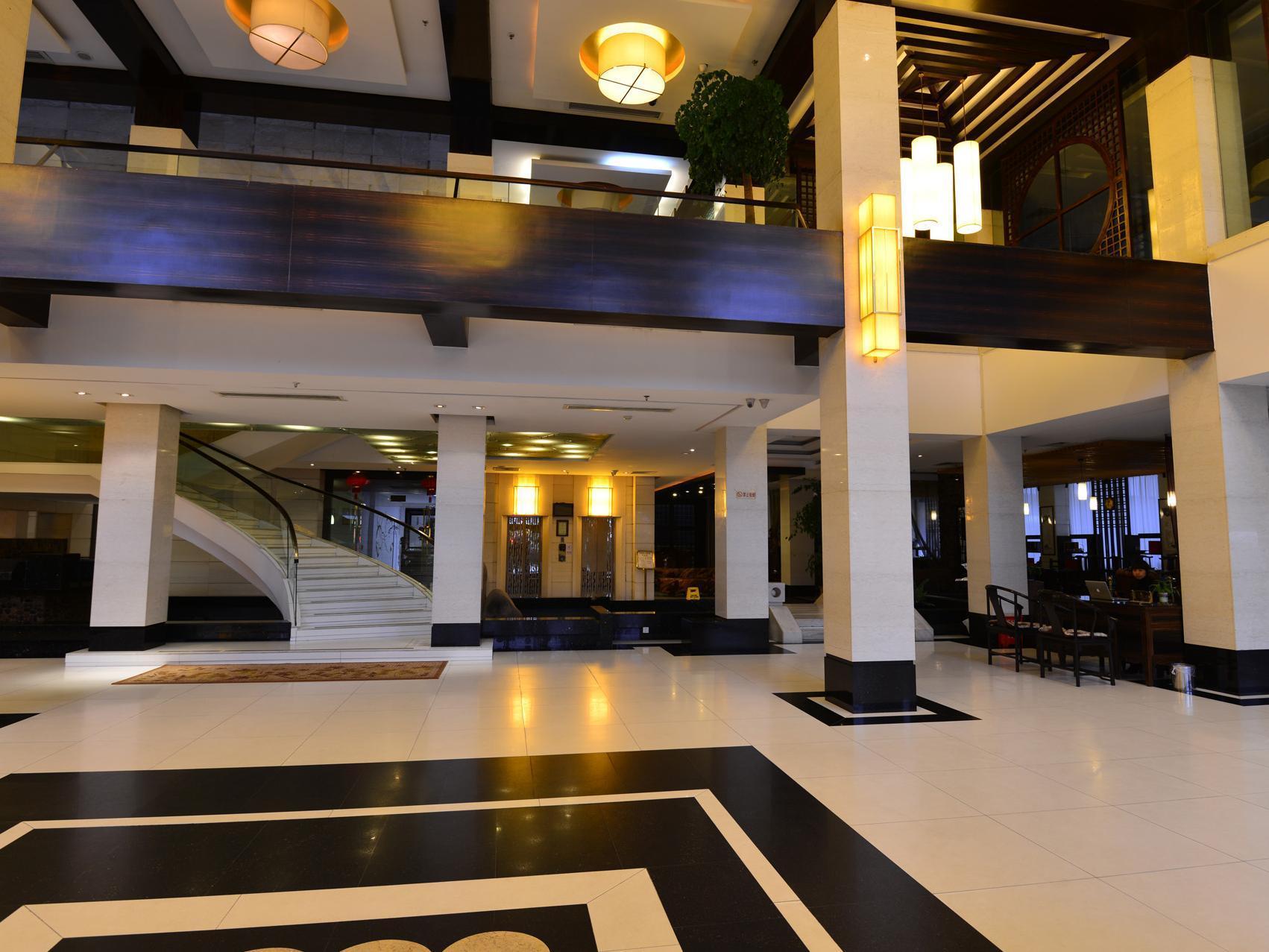 บาวดาว เอ็กซ์ซิบิชั่น เซ็นเตอร์ โฮเต็ล Hotel หวู่ยี่ฉาน ภายนอก รูปภาพ