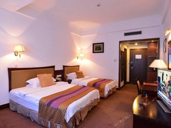 บาวดาว เอ็กซ์ซิบิชั่น เซ็นเตอร์ โฮเต็ล Hotel หวู่ยี่ฉาน ภายนอก รูปภาพ